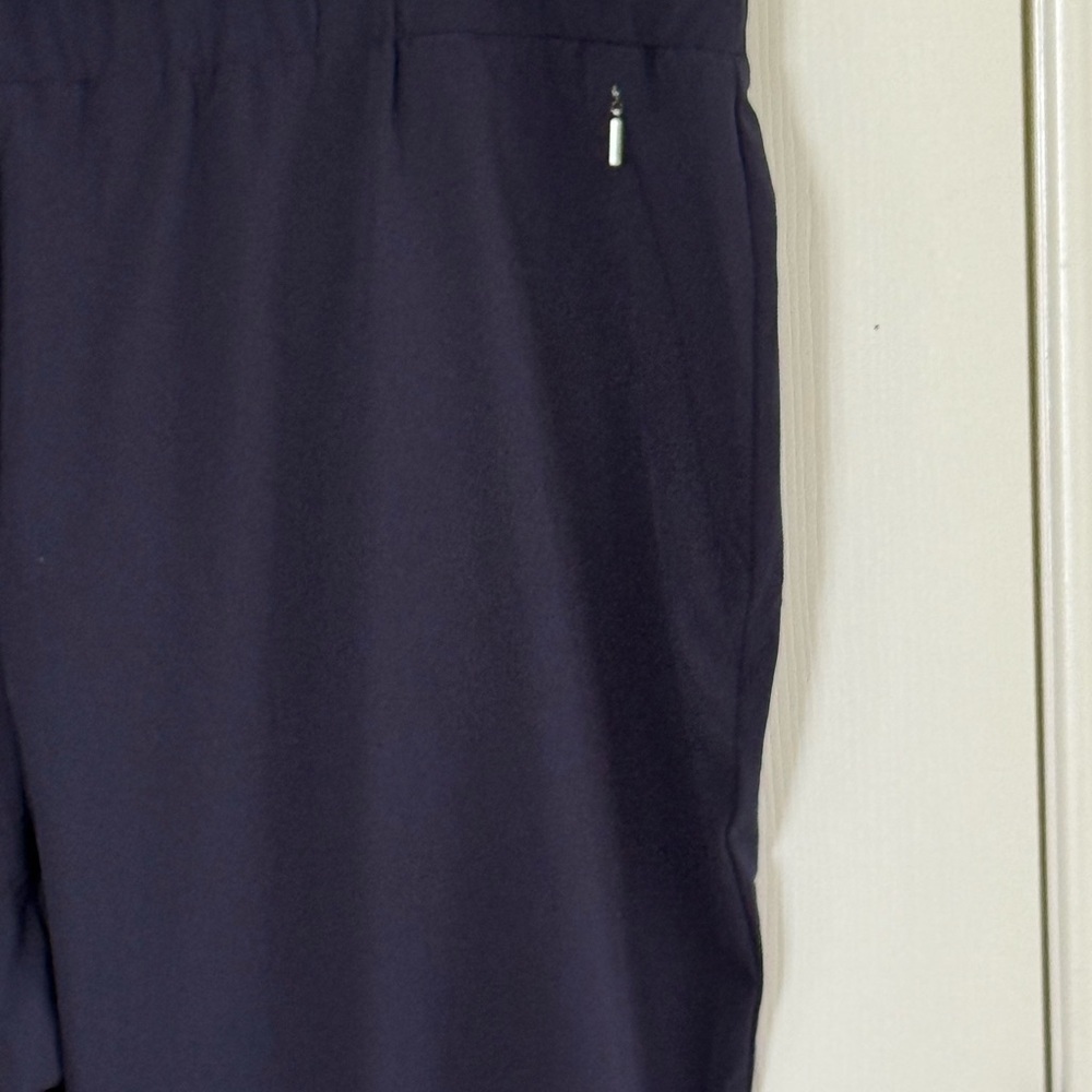 Zenergy by Chico's Dark Blue Cargo Pants (Chico’s size 4) - Picture 3 of 8